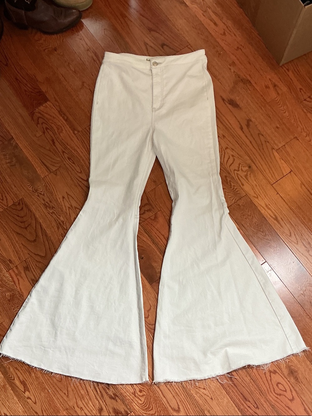 We The Free White Wide Flare High-Rise Jeans